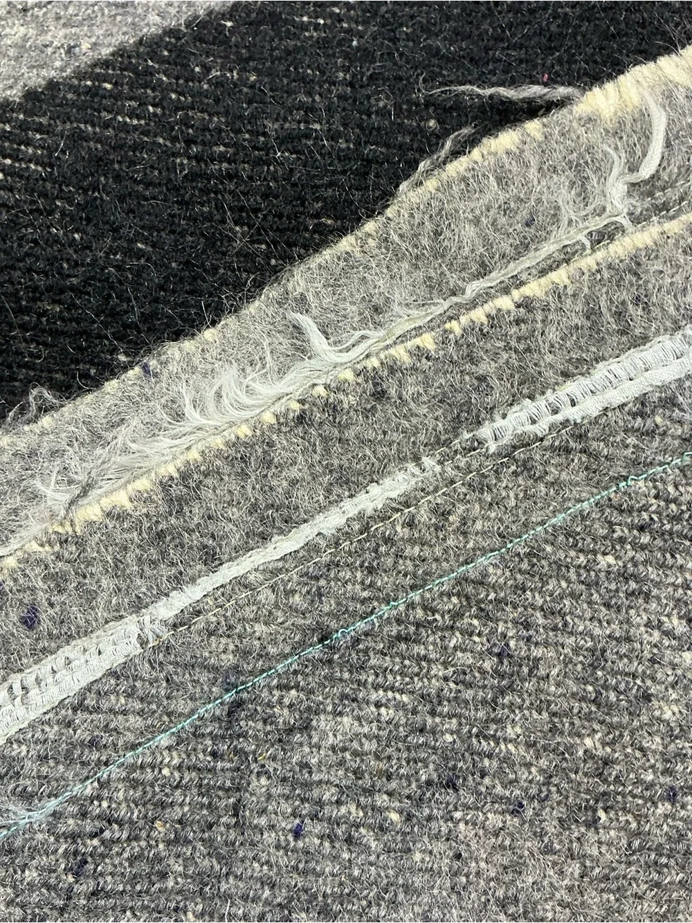 Vintage hudson’s Bay style four point gray/black reversible wool blanket 62 x 83